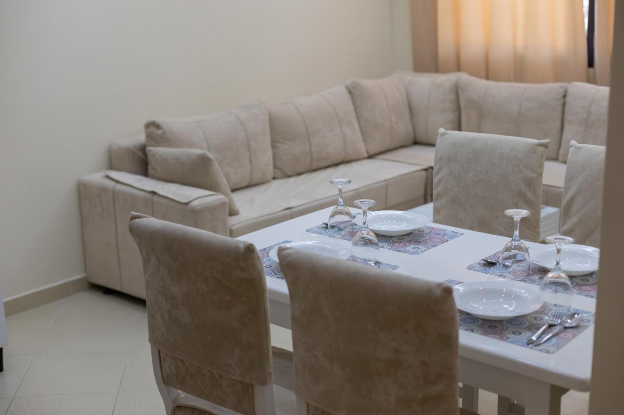 Emi Apartment's * Durrës